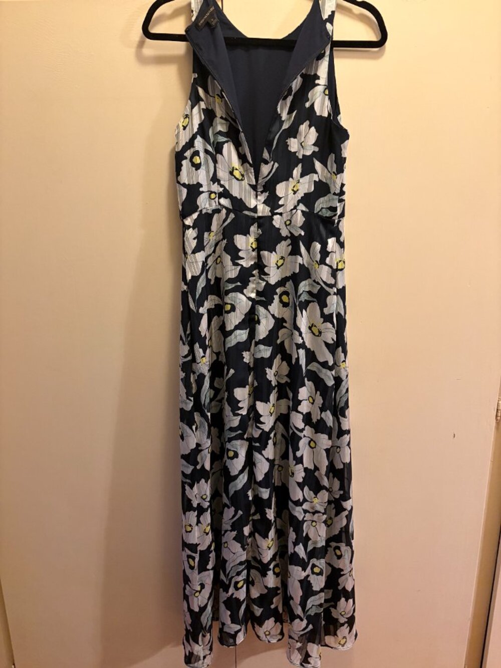 DRESS - Picture 5 of 5